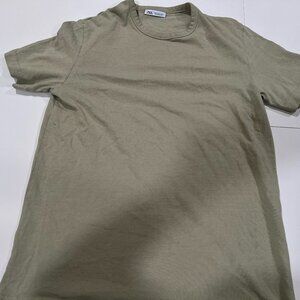 Olive green tshirt Men Size M
